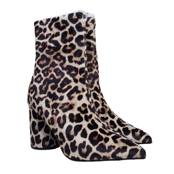 Steve Madden Womens 7.5 Valyant Pointed Toe Velvet Leopard Bootie NEW - Picture 3 of 11